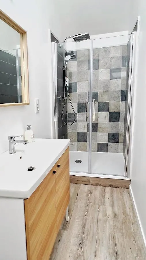 Les Vestiges Du Jour - Jacuzzi Spa Clohars-Fouesnant