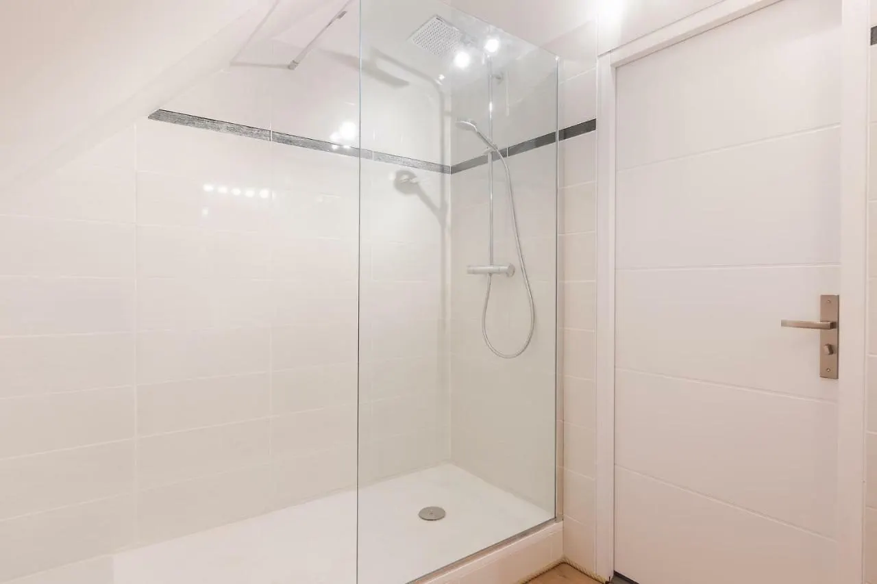 Les Vestiges Du Jour - Jacuzzi Spa Clohars-Fouesnant 3*,  フランス